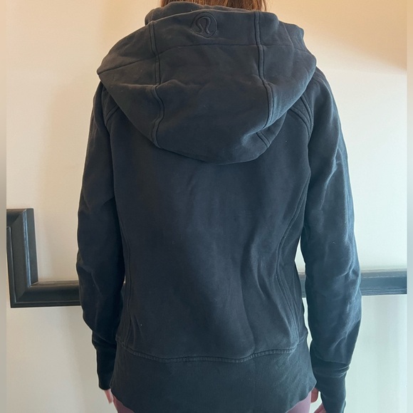 Black Lululemon scuba full length zip up - Picture 2 of 3